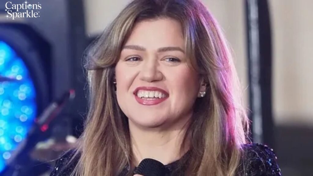 How much does Kelly Clarkson make from her music?